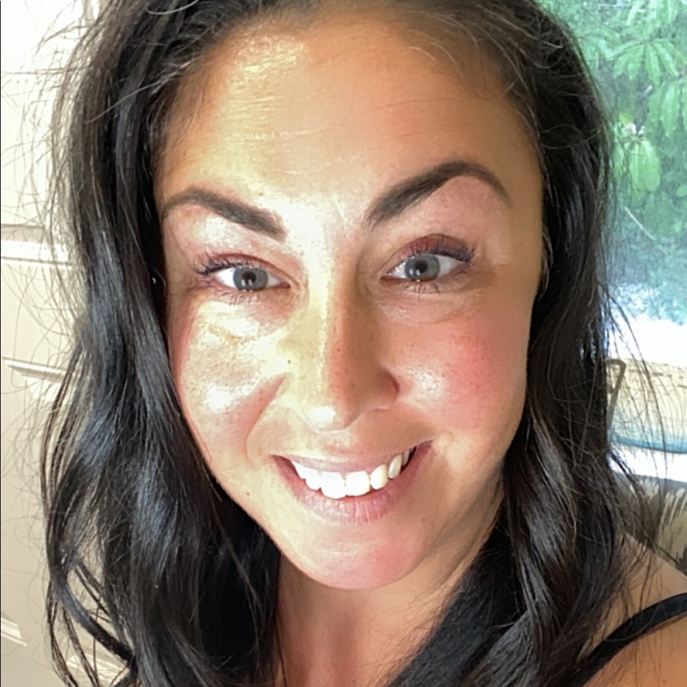 Meet your Posher, Rebecca